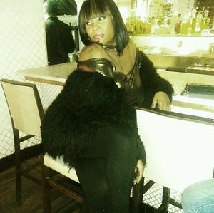 Meet your Posher, Tiffany